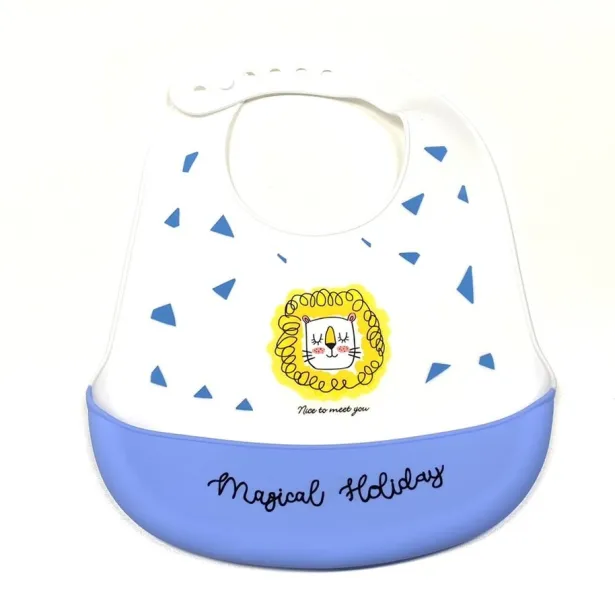 Bib in silicone
