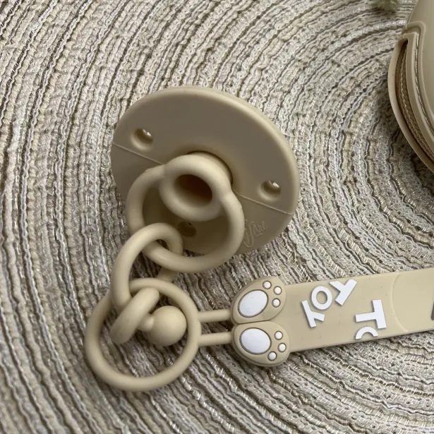 Personalisierte Silikon Schnullerkette FLAT | BabyJart