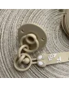Chaîne de tétine FLAT MOSCHINO BEIGE en silicone avec nom, adaptateur de tétine MAM et CHICCO