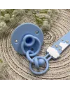 Catenella portaciuccio FLAT ARCOBALENO AZZURRO in silicone con nome, gancio/adattatore ciuccio MAM e CHICCO