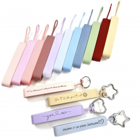 PORTE-CLÉS EN SILICONE À PERSONNALISER