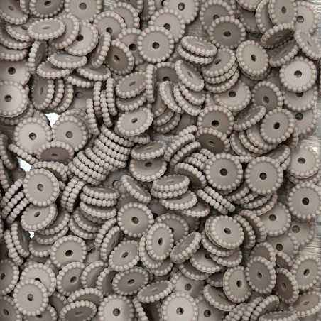 POIS lentil button