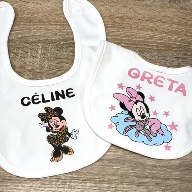 Bavoir personnalisé en coton avec prénom et image | BABYJART