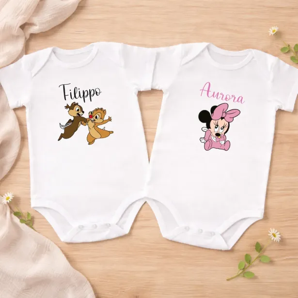 Personalisierter Babybody aus Baumwolle mit Namen | Geschenk zur Gebur