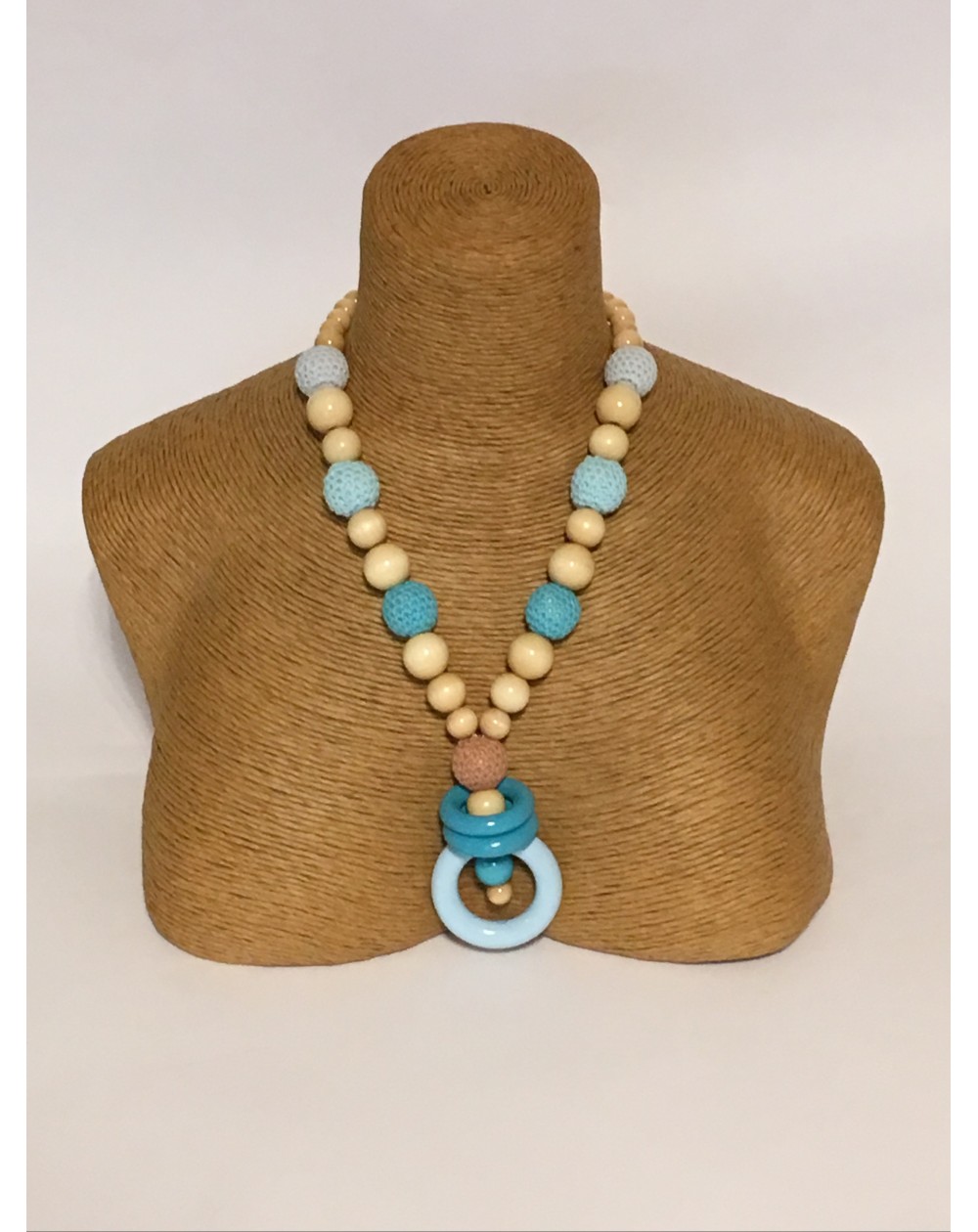 Nursing necklace